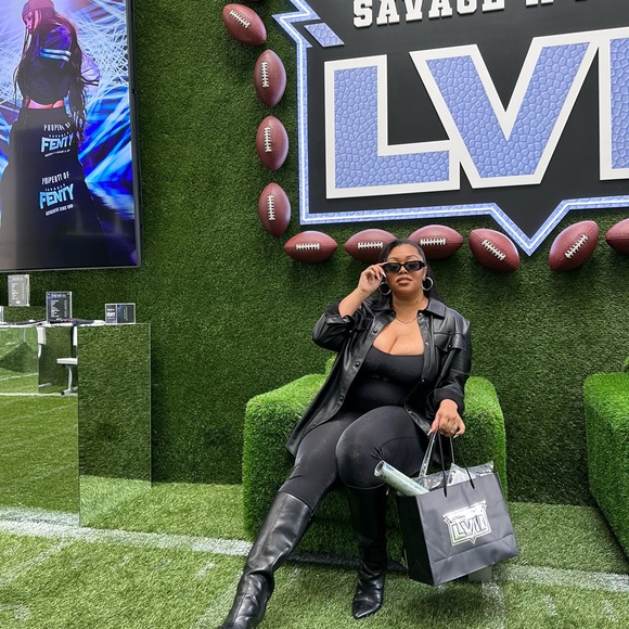 Meet your Posher, Lauron Victoria - Picture 6 of 7